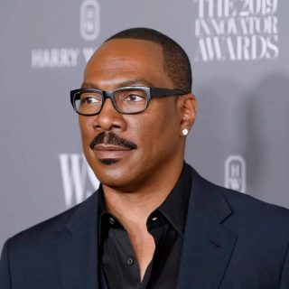 Cum e viața lui Eddy Murphy cu 10 copii?
