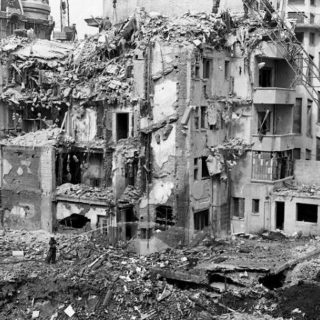 Clădiri simbolice din București care s-au prăbușit în 1977.