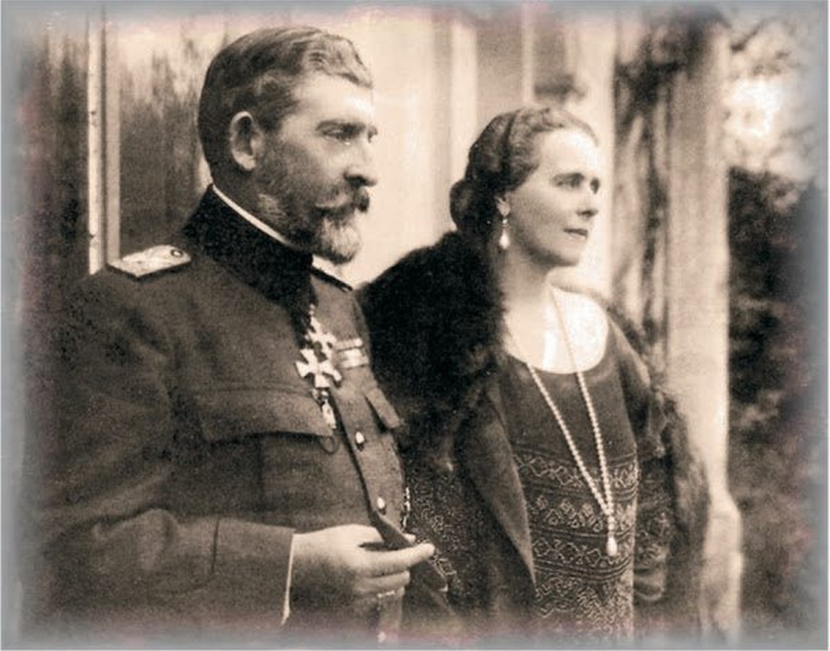 Moment istoric din 1918: Regina Maria și Ferdinand I au revenit în București.
