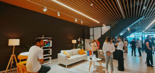 Deschiderea oficială a festivalului Bucharest Tech Week.