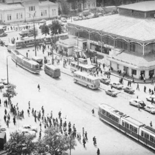 Românii în Bucureștiul interbelic: epocă de aur sau sărăcie ascunsă?