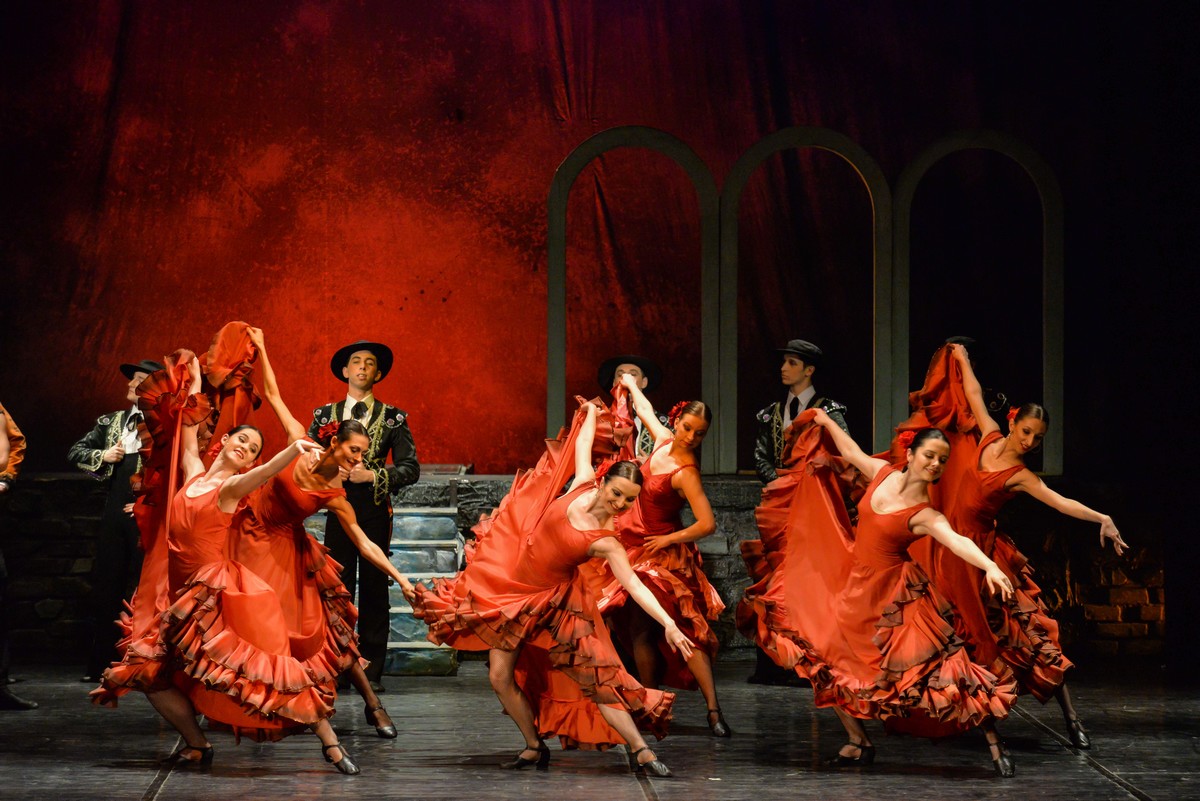 Spectacolul de balet Carmen este găzduit de TNB începând cu 8 mai.