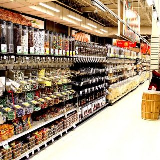 Magazine alimentare accesibile din București.