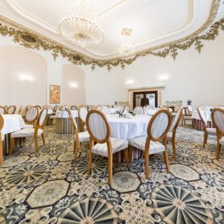Restaurante cu specific interbelic din București.