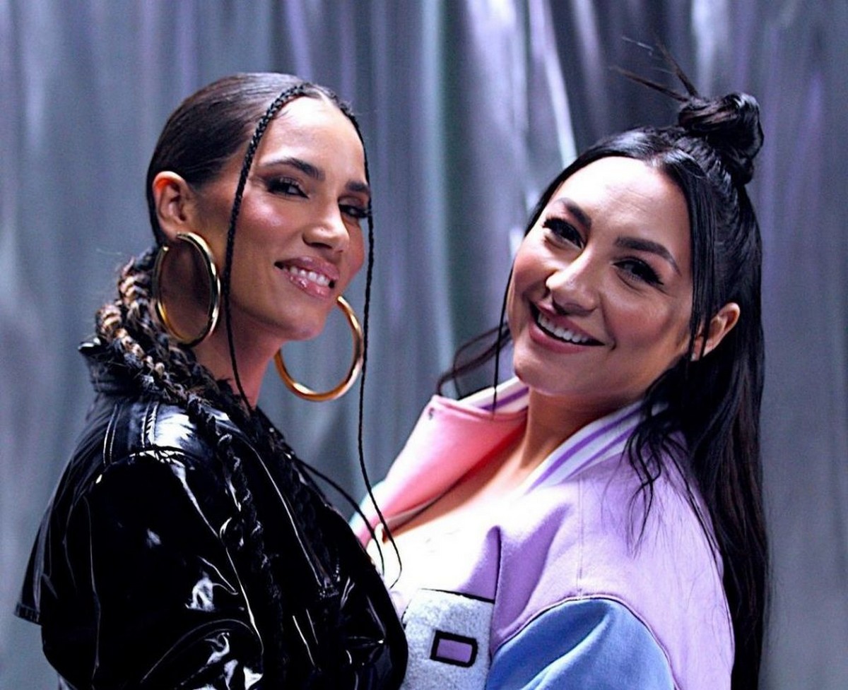 Andra, colaborarea verii cu India Martinez.