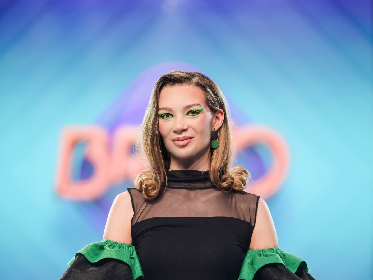 Beatrice, ochită de jurații ,Bravo, ai stil' după ultima defilare.