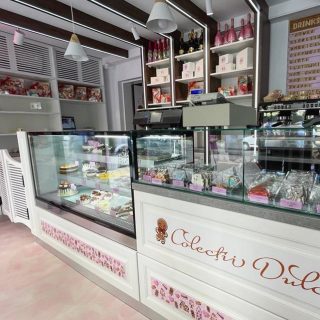 Preparate spectaculoase la Cofetăria Colecții Dulci.