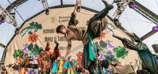 Festival internațional de folclor în București.