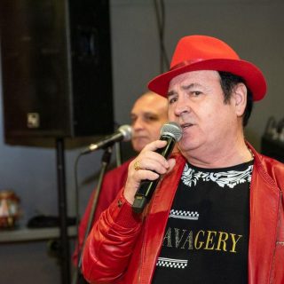 Nelu Vlad și formația Azur, concert pe 24 iunie.