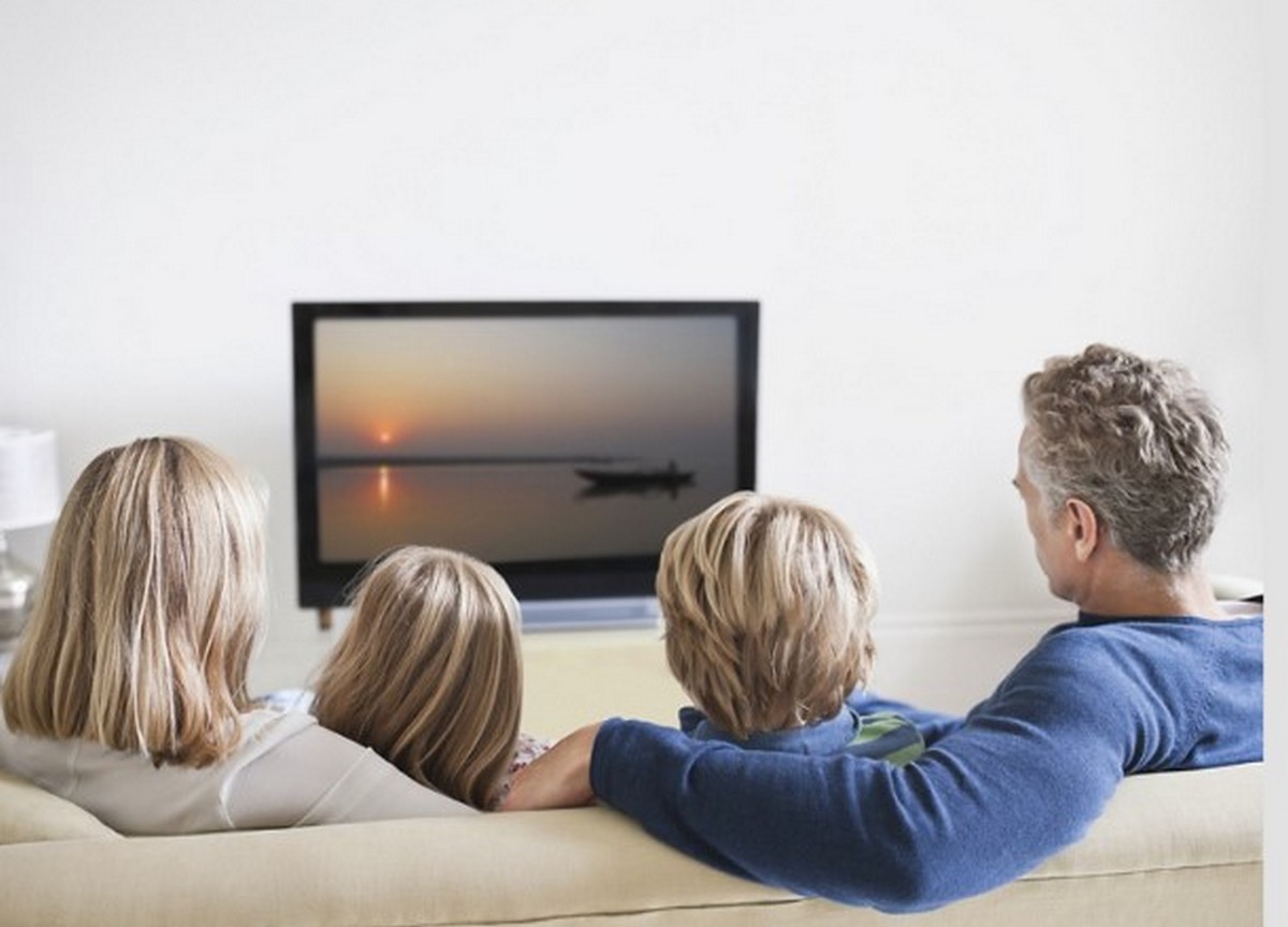 Program TV pentru duminică.