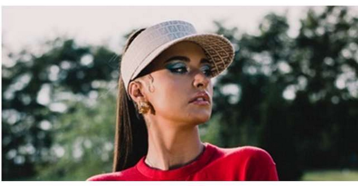 Ping pong, noua piesă a Antoniei.