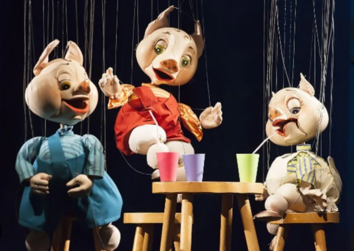 ,,Cei trei purceluși'': piesa revine la Teatrul Țăndărică pe 8 iulie.