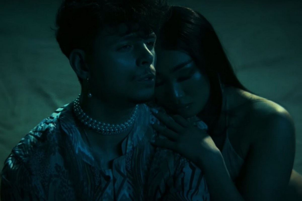 Emilian vine cu o nouă piesă de vară.