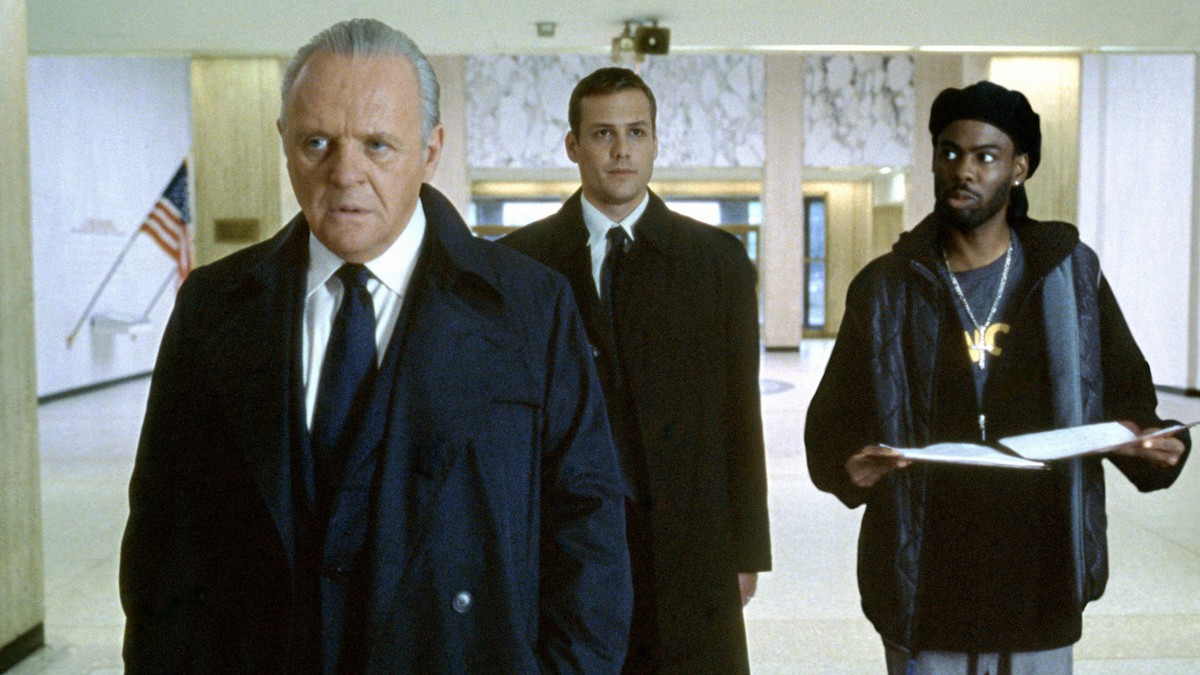 Program TV pentru 25 iulie.