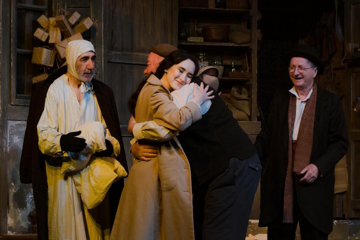 Piesa ,Take, Ianke și Cadâr' vine astăzi pe scena TNB.