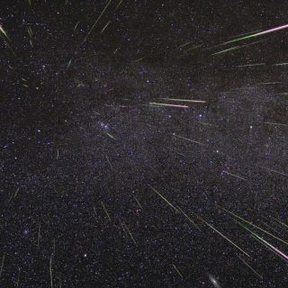 PROMENADA vine cu Astroshow de perseide.
