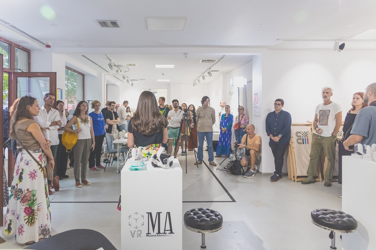 Nouă expoziție la Piața Amzei.