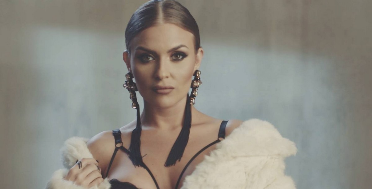 Oana Radu & Band concert la Berăria H.