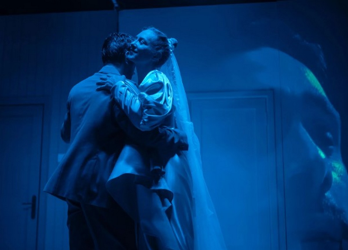 Piesa de teatru ,Disco regret' se joacă astăzi.