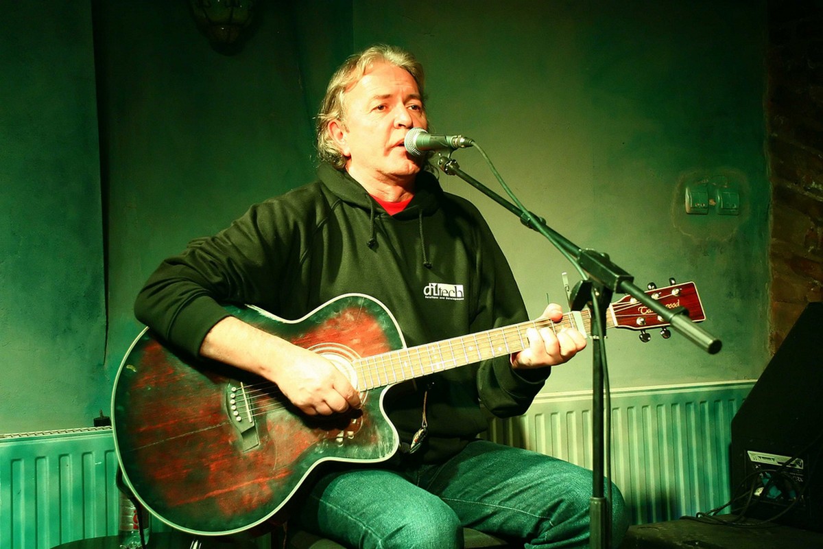 Ducu Bertzi, concert pe 18 septembrie.