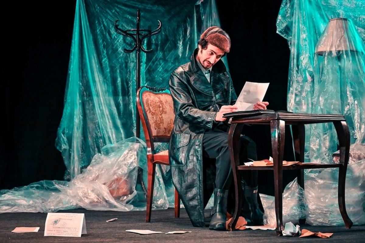 Piesa ,Călugărița feministă și Misoginul modernisț se joacă astăzi.