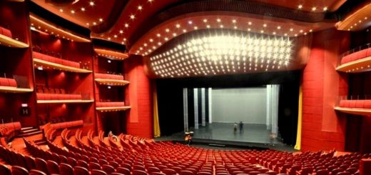 Program la teatru pentru 1 octombrie.