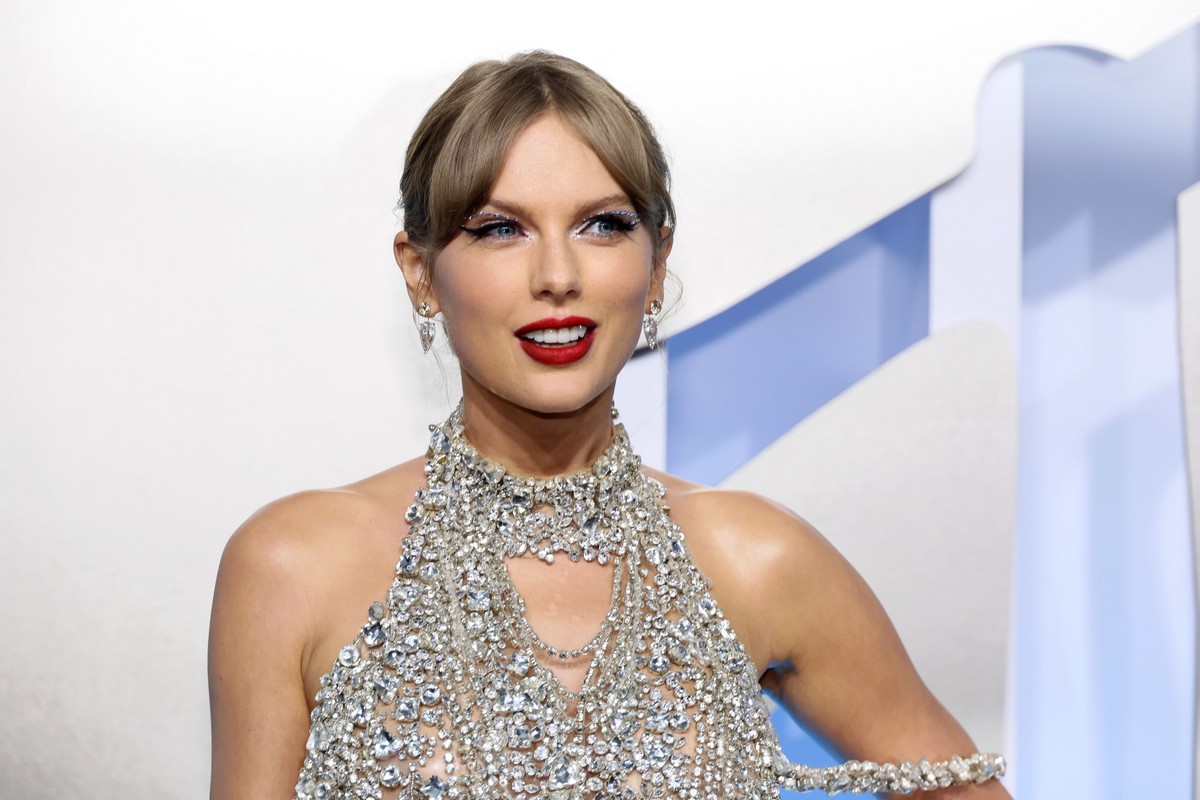 Taylor Swift a bătut un nou record pe Spotify.