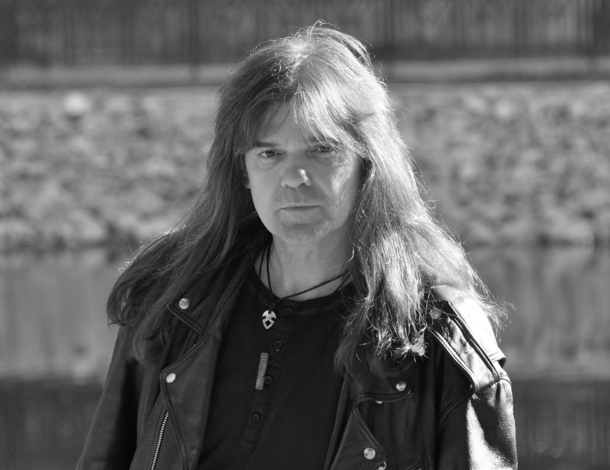 Călin Pop lansează piesa ,Este personal' VIDEO