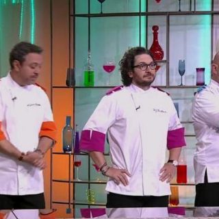 Chefi la cuțite, ediția din 12 octombrie: prima dublă eliminare din show.