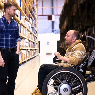 "David Holmes: The Boy Who Lived", documentarul realizat de Daniel Radcliffe: spune povestea cascadorului său din ,Harry Potter', paralizat în timpul filmărilor