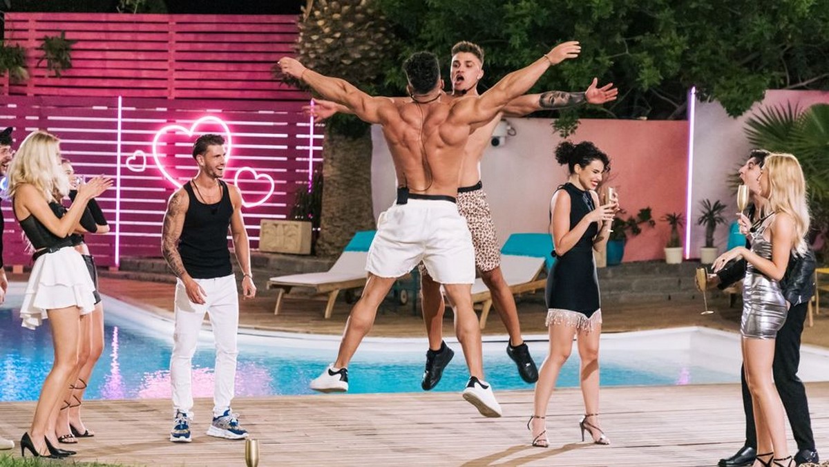 Love Island România, episod 2.