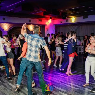 Distracția de vineri seară în București: Hai la un super party la Rio Club pe 27 octombrie!