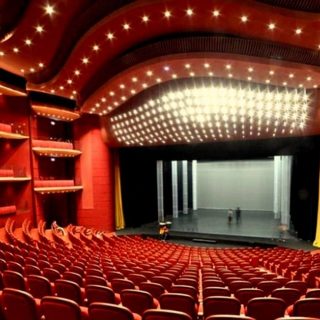 Ce piese de teatru sunt astăzi pe marile scene din București?