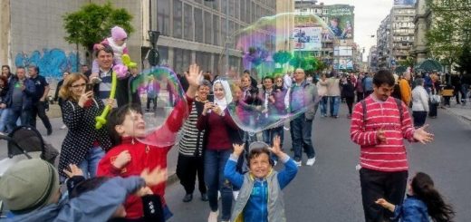 Peste 1 milion de oameni au participat la "Străzi deschise - București, Promenadă urbană", ediția a 3-a